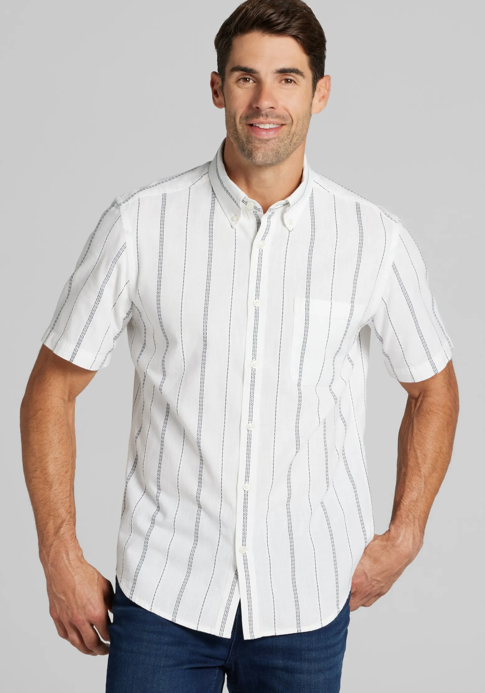 Jos. A. Bank Tailored Fit Embroidered Stripe Short Sleeve Button Up Shirt