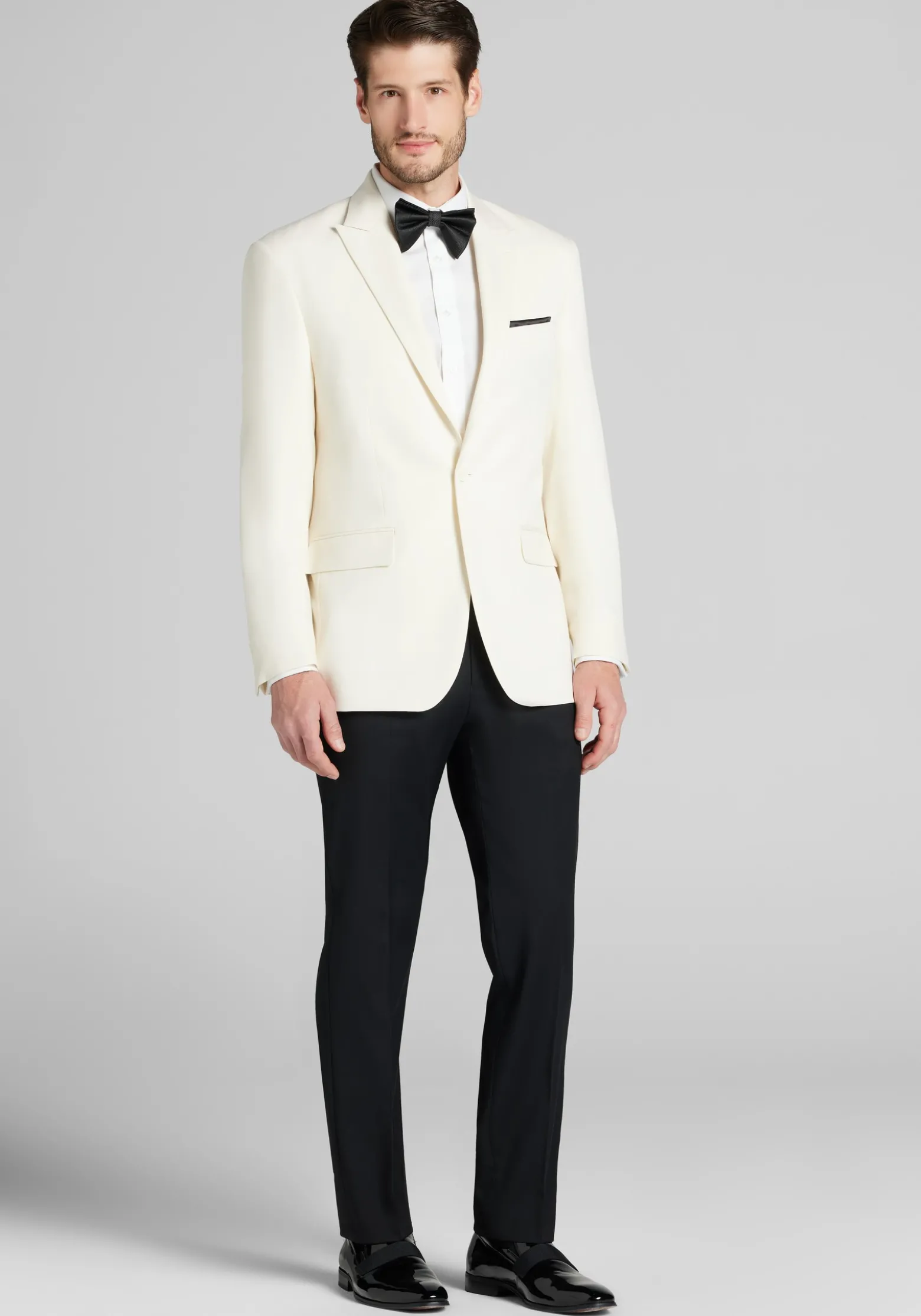 Jos. A. Bank Tailored Fit Peak Lapel Dinner Jacket