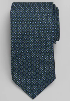 Reserve Collection Squares on Squares Tie