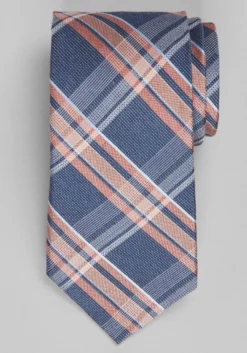 Traveler® Collection Peppermint Plaid Tie