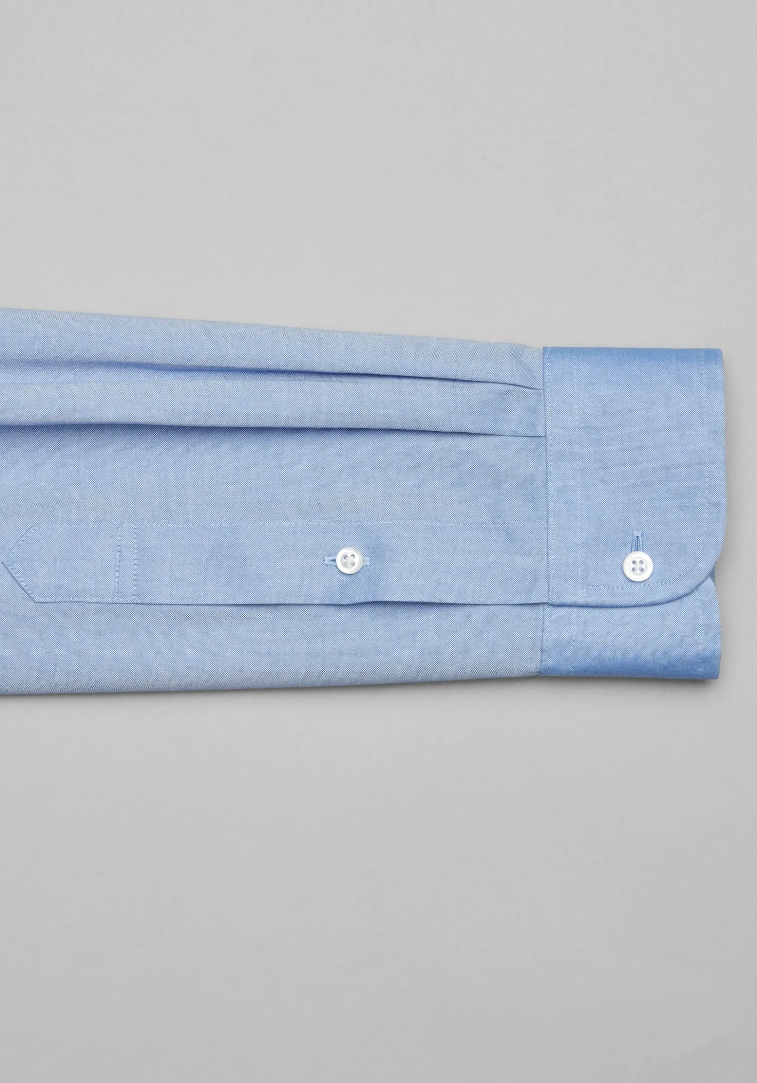 Traveler® Collection Traditional Fit Spread Collar Solid Dress Shirt
