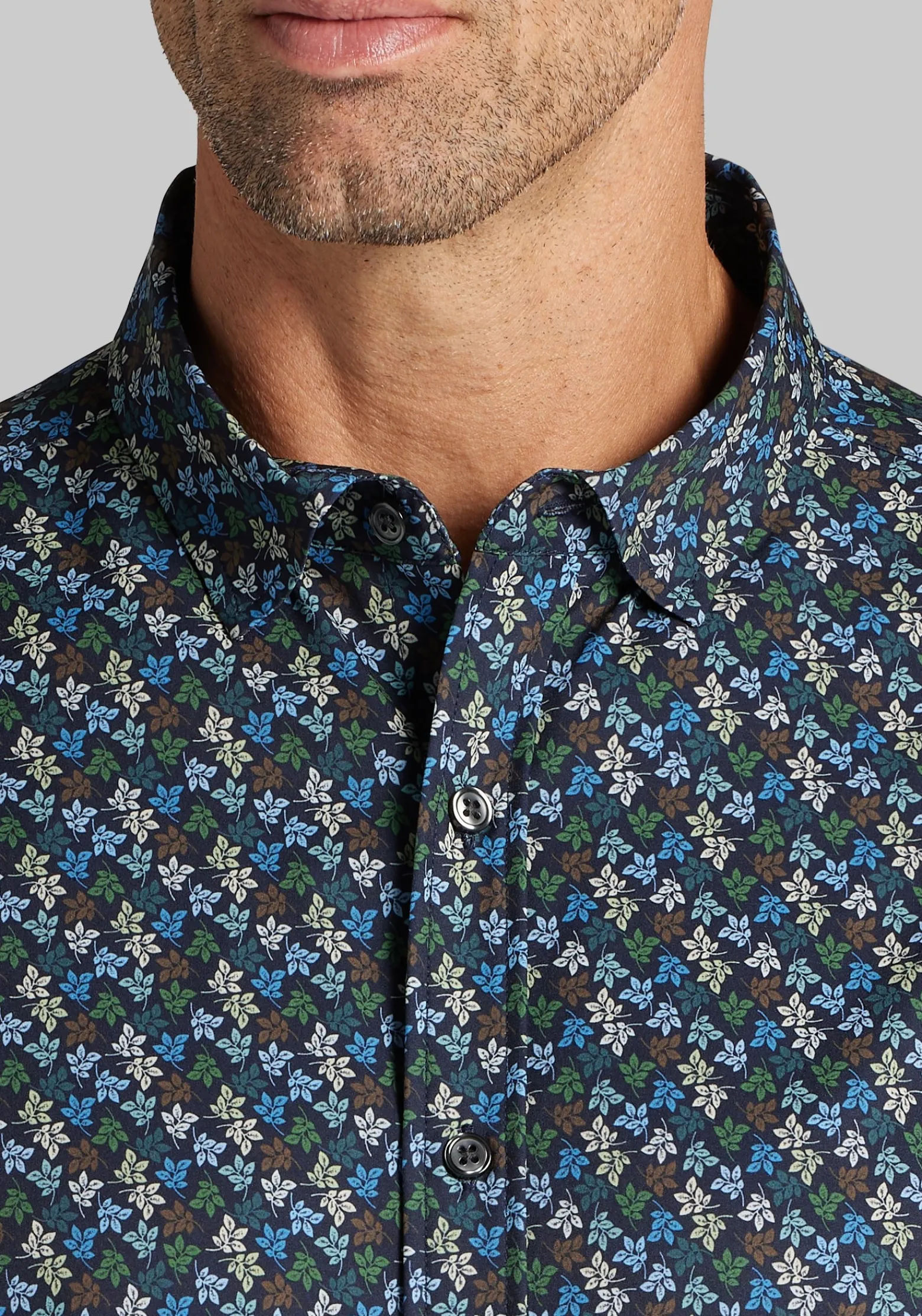Traveler® COOLMOTION Tailored Fit Leaves 4-Way Stretch Button Up Shirt